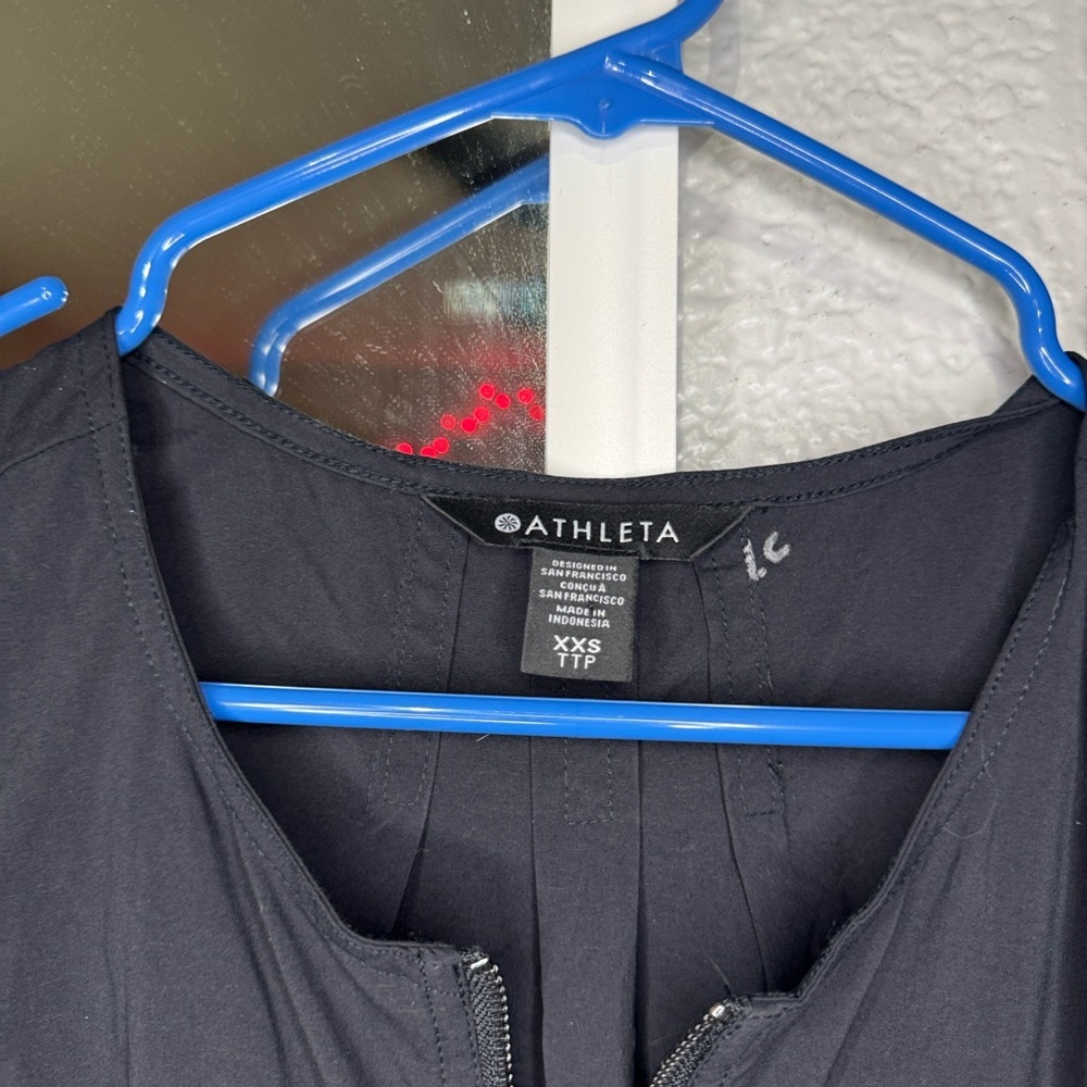 Athleta Black Sleeveless Jumpsuit - Picture 2 of 6